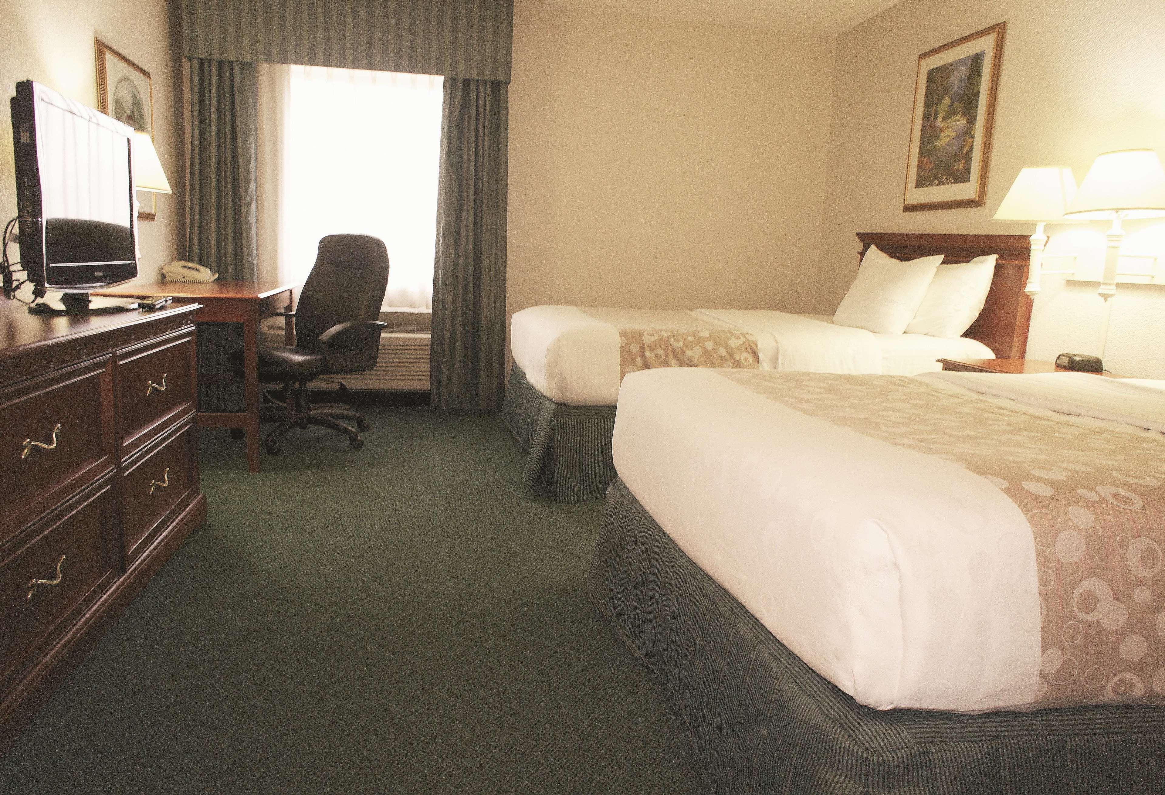 La Quinta Inn By Wyndham Detroit Canton Eksteriør bilde