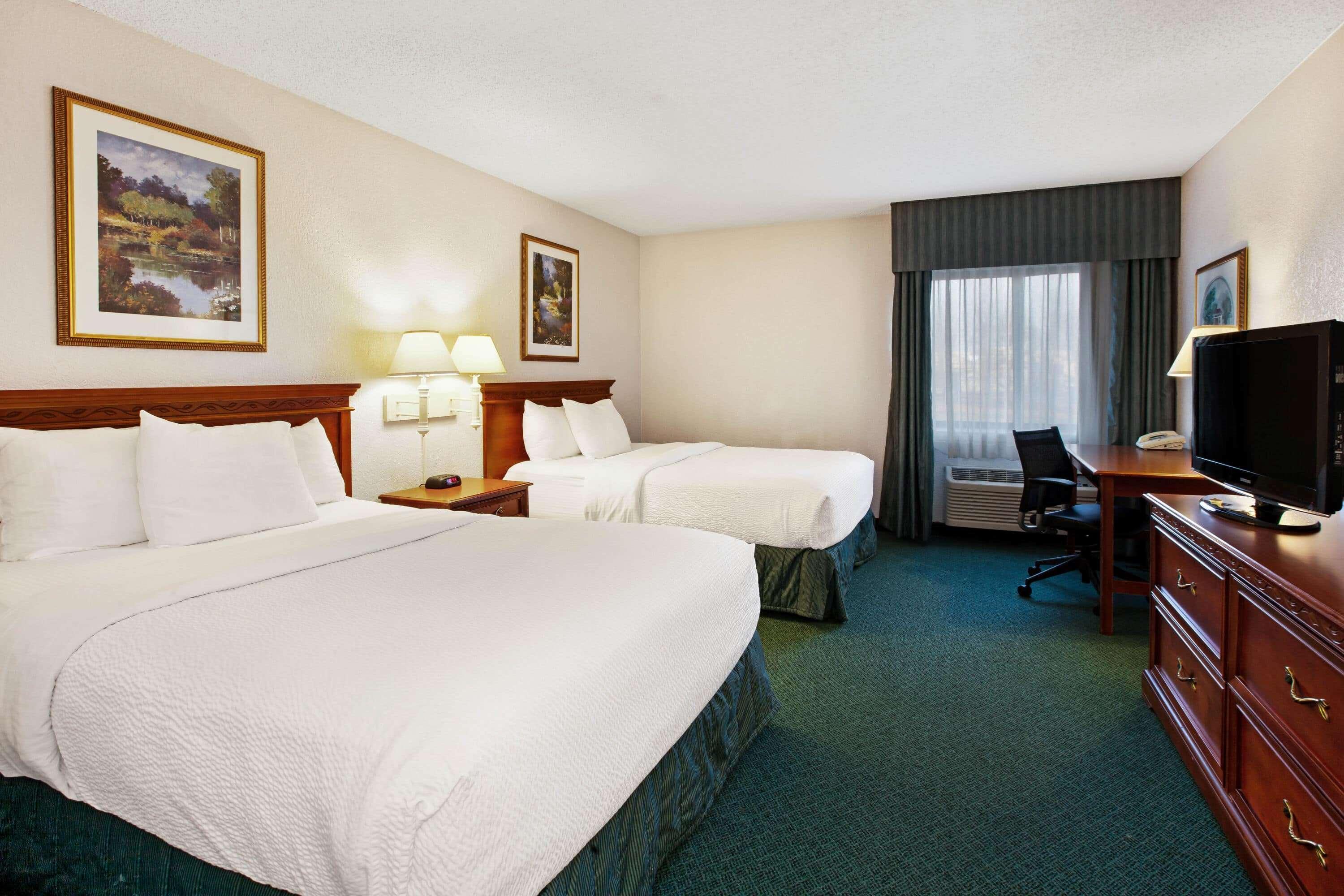La Quinta Inn By Wyndham Detroit Canton Eksteriør bilde