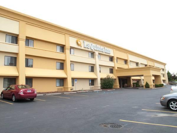 La Quinta Inn By Wyndham Detroit Canton Eksteriør bilde