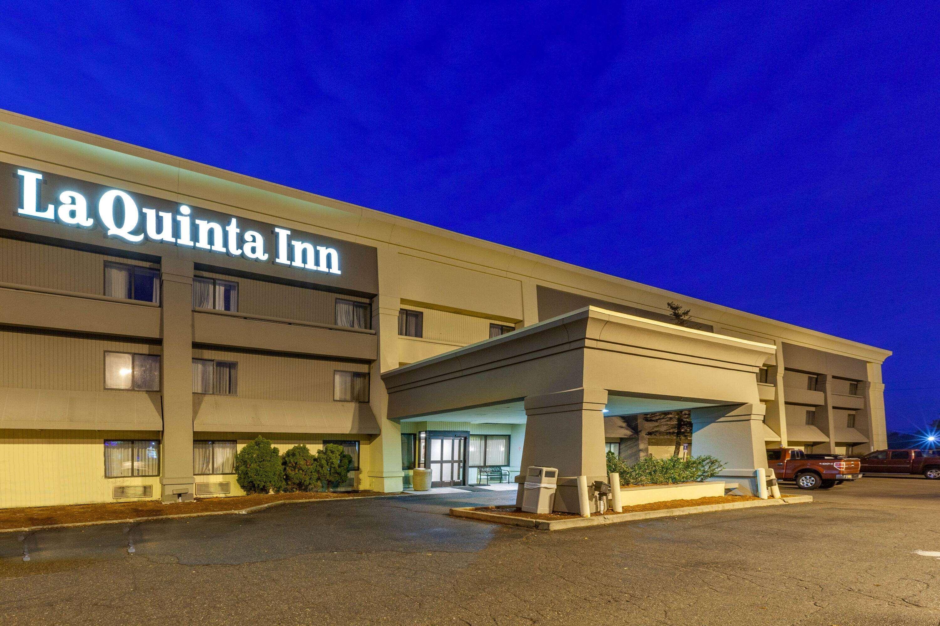La Quinta Inn By Wyndham Detroit Canton Eksteriør bilde